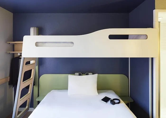 Ibis Budget Zurich AirportAirport Hotel